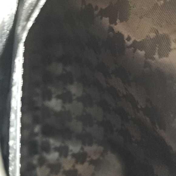 Karl Lagerfeld Black Camera Bag - Iconic Chopette Cat Guitar Strap Bag NWOT - Picture 7 of 16